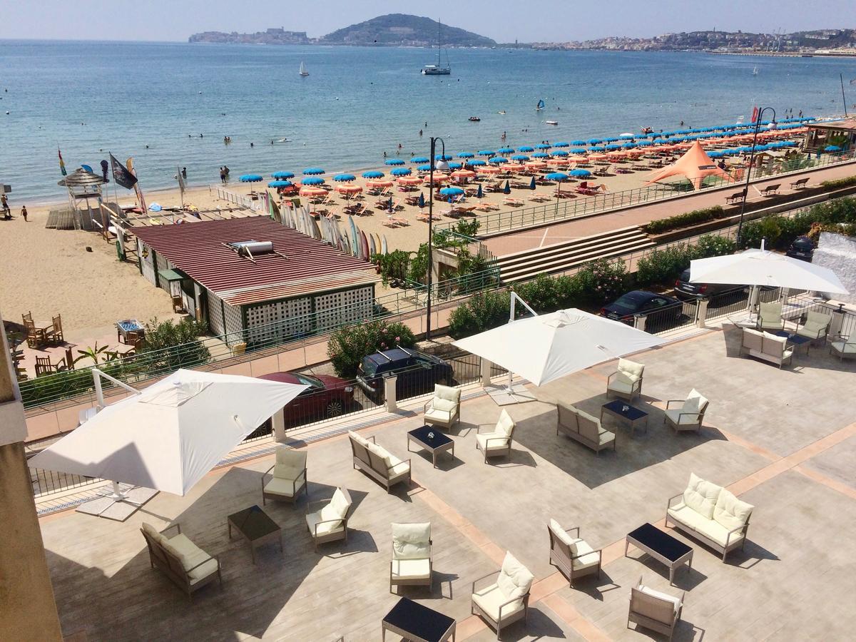 Klaton Beach Hotel Formia Extérieur photo