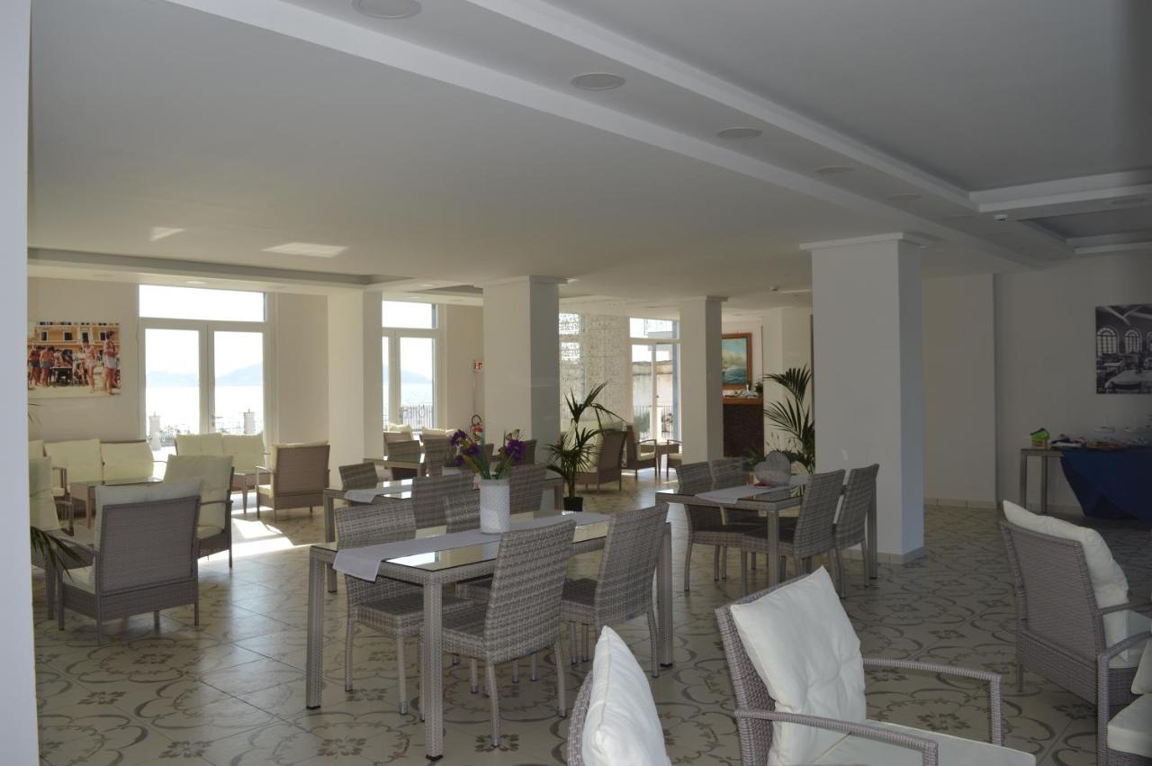 Klaton Beach Hotel Formia Extérieur photo