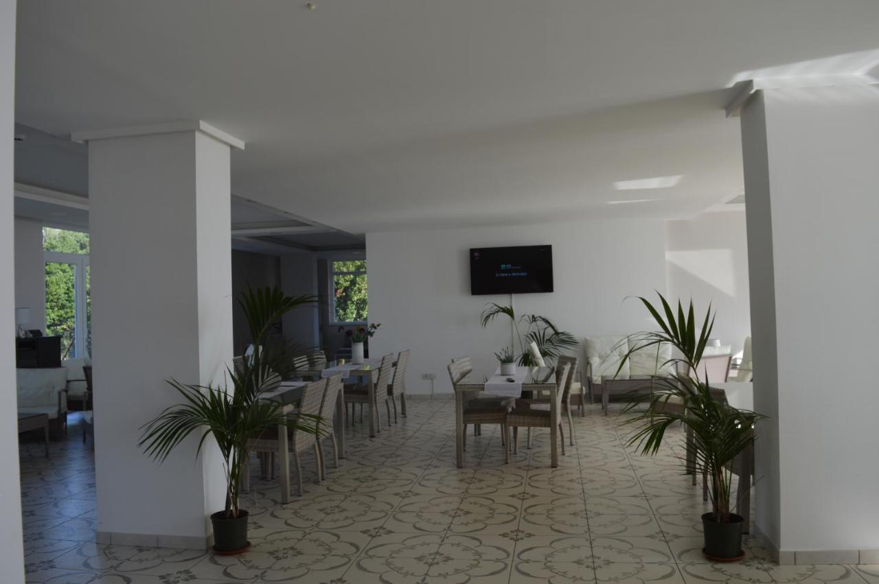 Klaton Beach Hotel Formia Extérieur photo